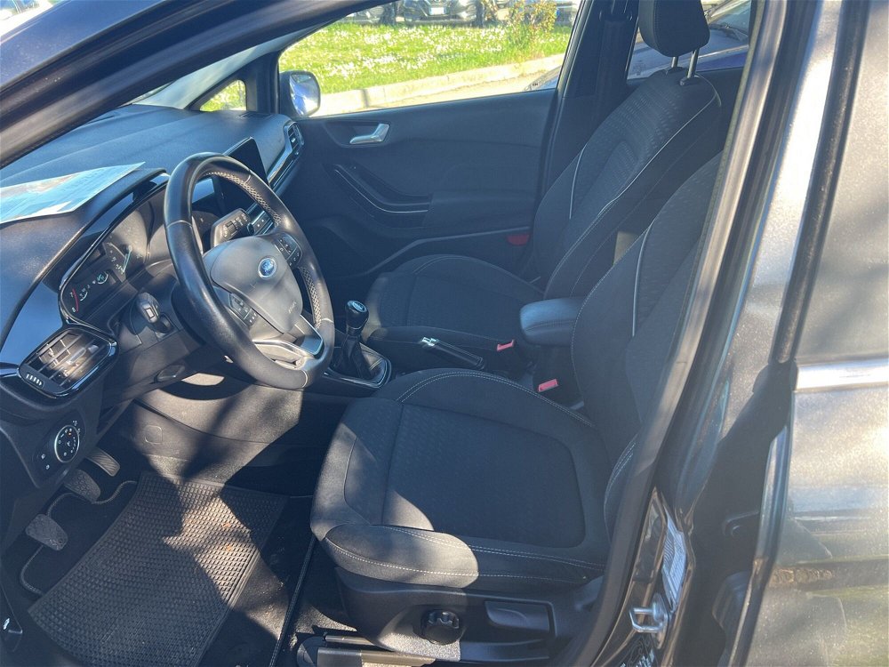 Ford Fiesta 1.1 85 CV 5 porte Titanium  del 2018 usata a Forli' (5)