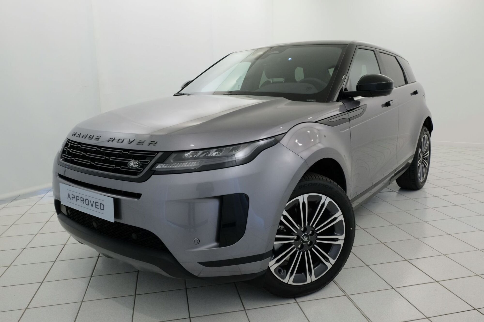 Land Rover Range Rover Evoque 1.5 I3 PHEV 300 CV AWD Auto  nuova a Castel d&#039;Ario