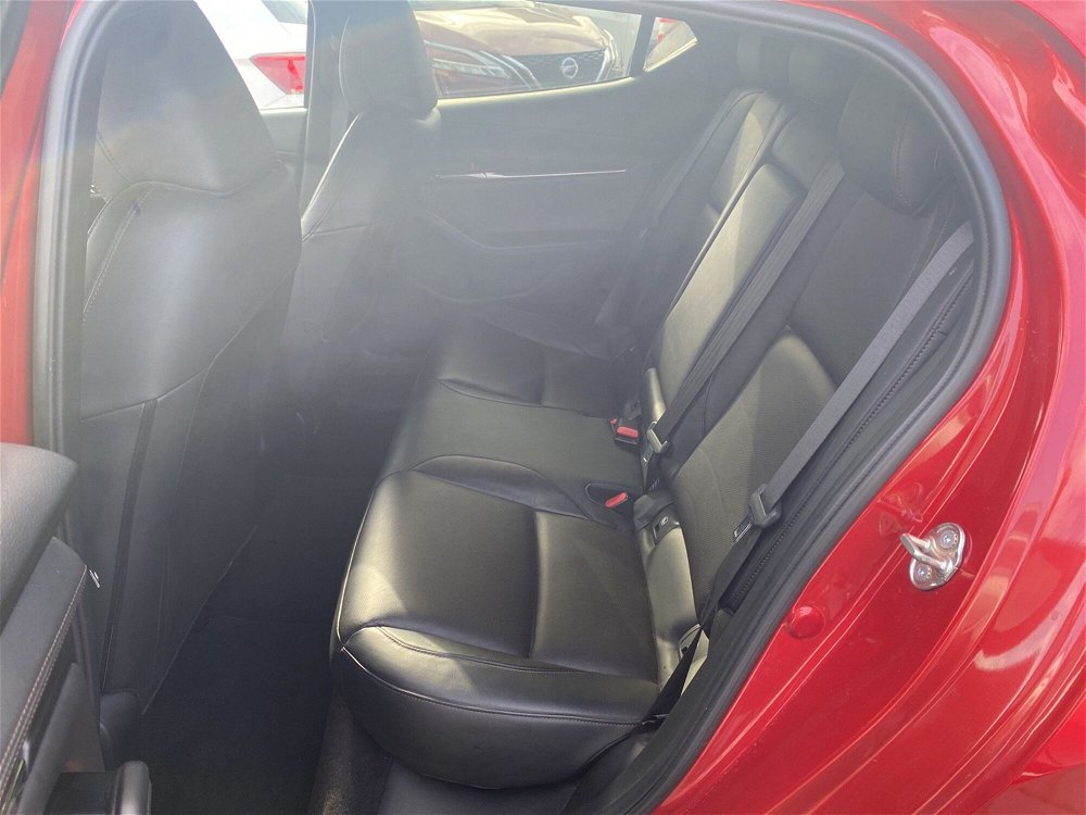 Mazda Mazda3 Hatchback 2.0L e-Skyactiv-X M Hybrid Exclusive  del 2020 usata a Novara (4)
