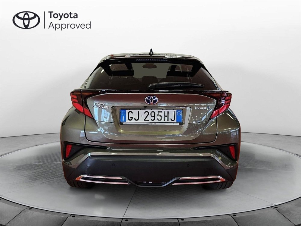 Toyota Toyota C-HR 2.0 Hybrid E-CVT Lounge  del 2022 usata a Messina (4)