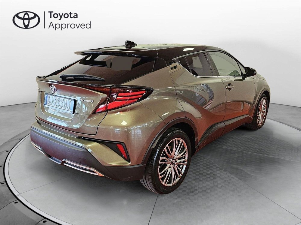 Toyota Toyota C-HR 2.0 Hybrid E-CVT Lounge  del 2022 usata a Messina (5)