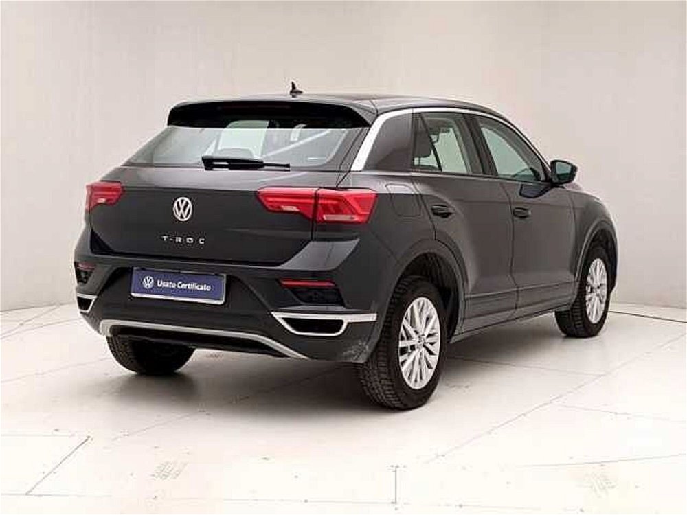 Volkswagen T-Roc 1.6 TDI SCR Style BlueMotion Technology del 2020 usata a Pesaro (4)