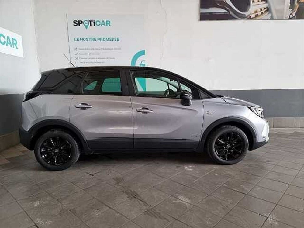 Opel Crossland 1.2 12V Start&Stop Edition  del 2022 usata a Salerno (4)