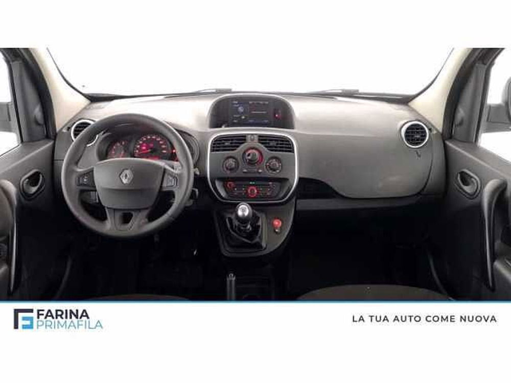 Renault Kangoo usata a Napoli (11)