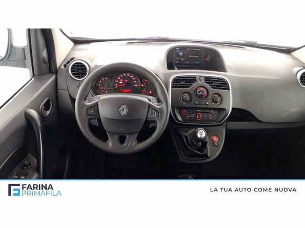 Renault Kangoo usata a Napoli (12)