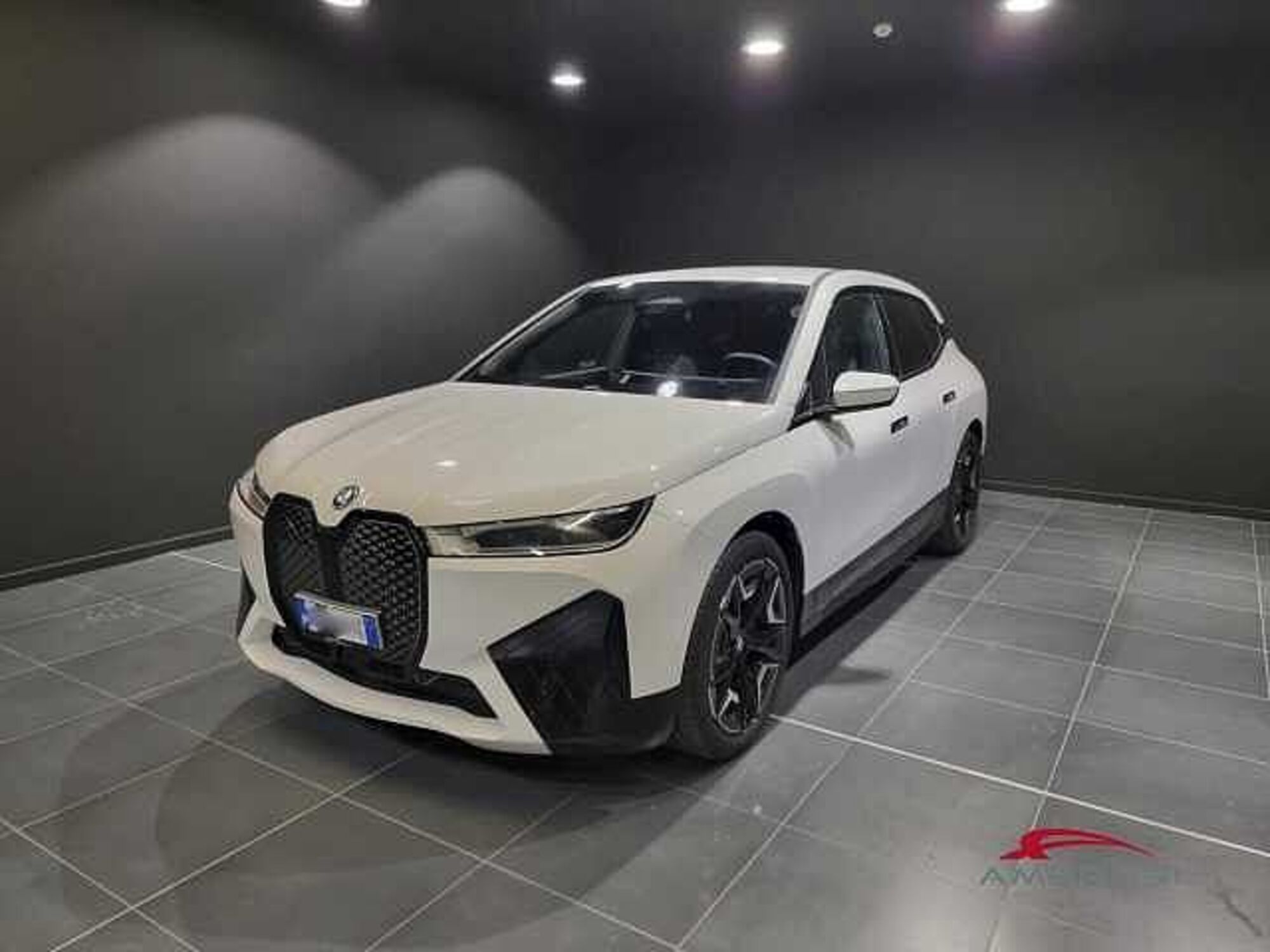 BMW iX iX xdrive40 pacchetto sportivo del 2023 usata a Viterbo