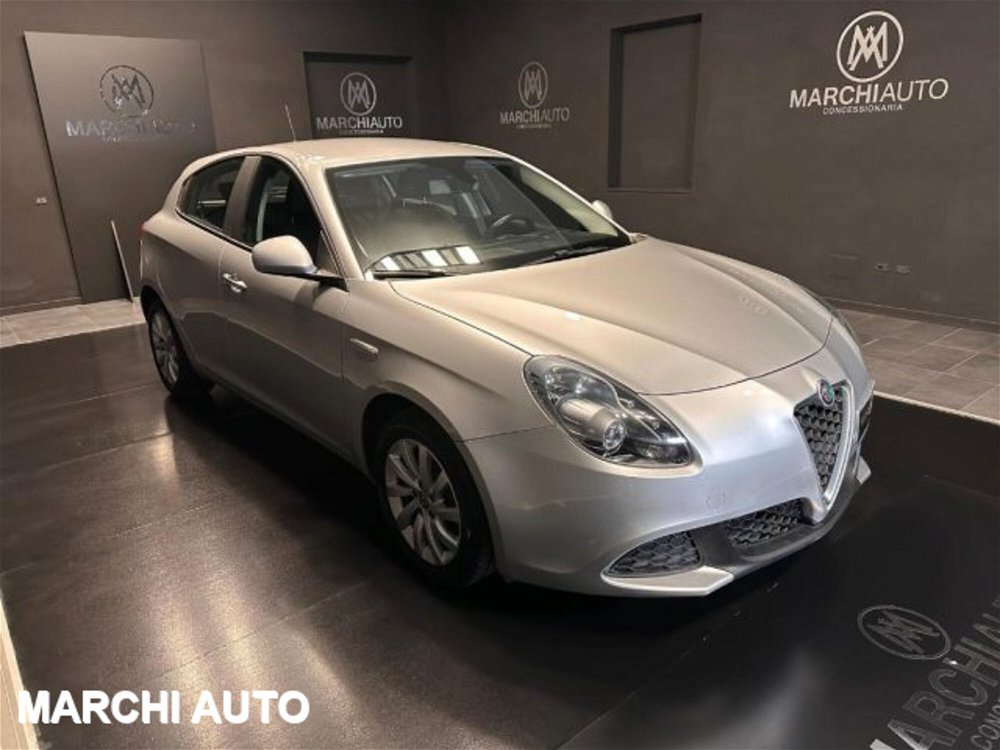 Alfa Romeo Giulietta 1.6 JTDm 120 CV Business  del 2017 usata a Bastia Umbra (3)