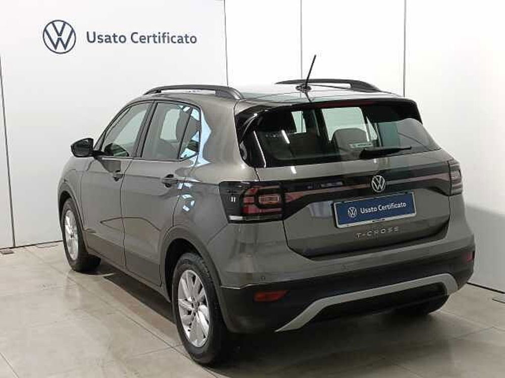 Volkswagen T-Cross usata a Lecco (3)