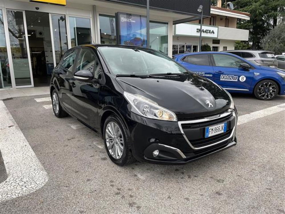 Peugeot 208 75 5 porte Allure  del 2017 usata a Montebelluna