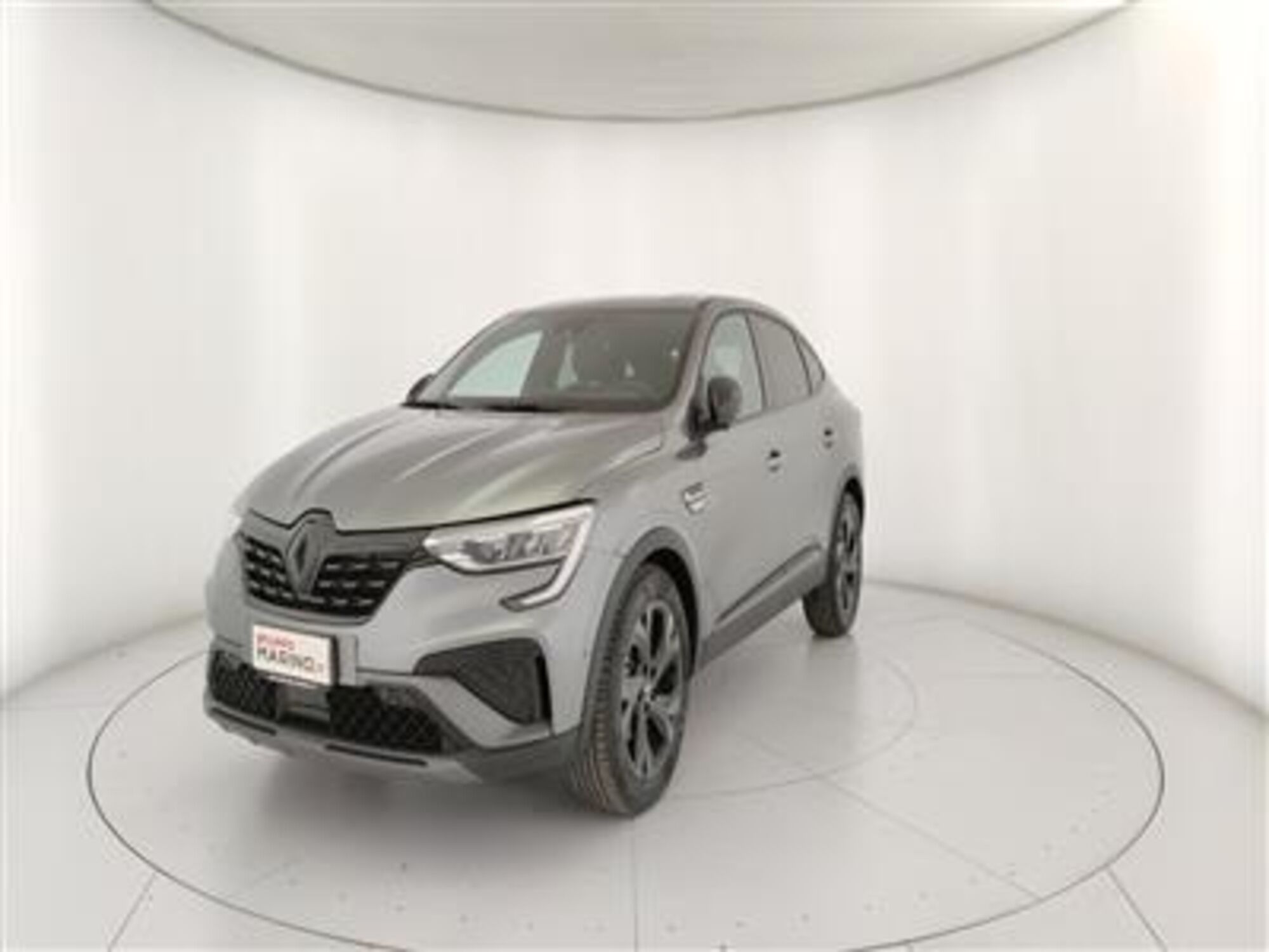 Renault Arkana Hybrid E-Tech 145 CV Engineered del 2023 usata a Bari