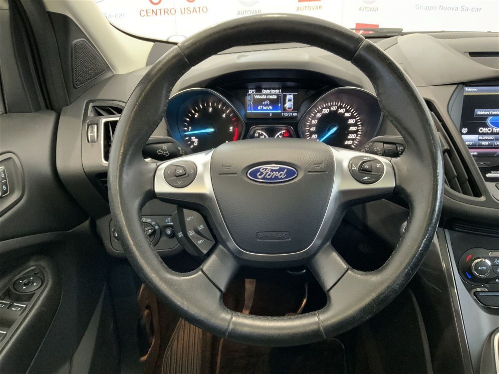 Ford Kuga 2.0 TDCI 150 CV S&S 4WD Powershift Titanium  del 2016 usata a Valdengo (5)