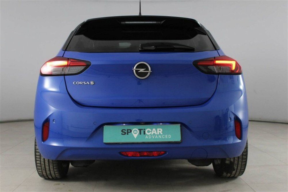 Opel Corsa-e 5 porte Elegance  del 2020 usata a Palermo (4)
