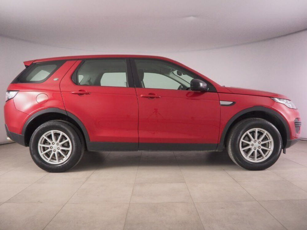 Land Rover Discovery Sport usata a Palermo (14)