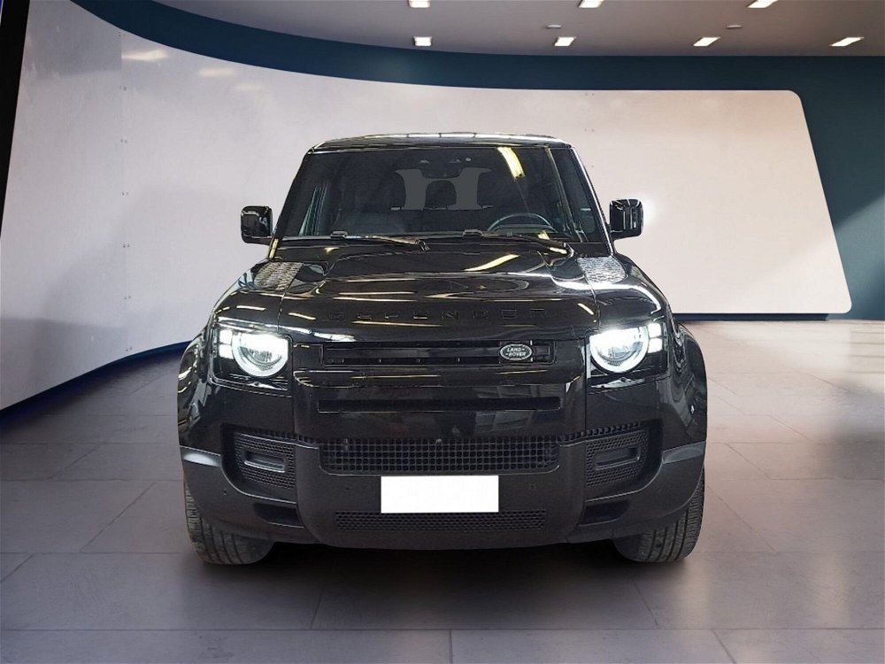 Land Rover Defender 90 3.0D I6 250 CV AWD Auto SE  del 2022 usata a Montesilvano (2)