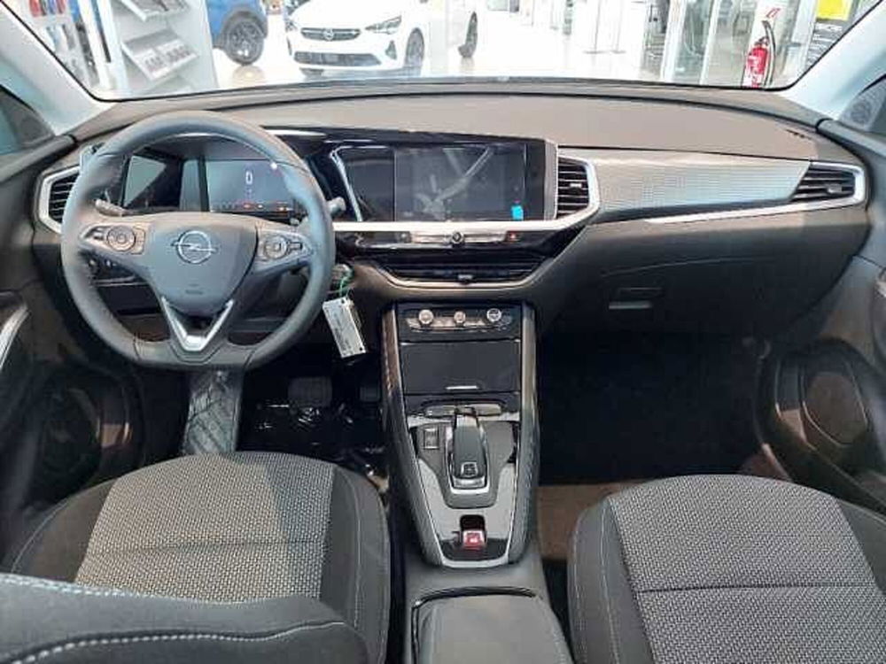 Opel Grandland nuova a Ravenna (10)