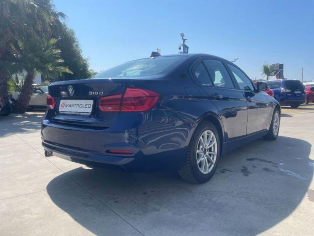 BMW Serie 3 usata a Lecce (10)