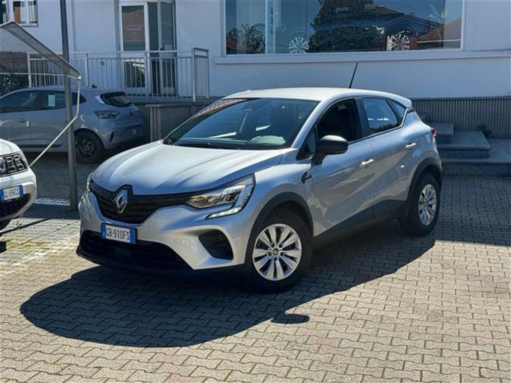 Renault Captur TCe 100 CV GPL Life  del 2020 usata a Vigevano (3)