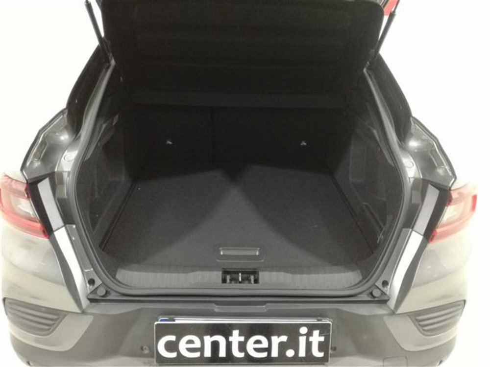 Renault Arkana 1.6 full hybrid Techno 145cv nuova a Napoli (5)