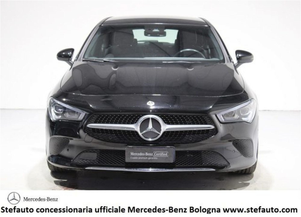 Mercedes-Benz CLA Shooting Brake 200 d Automatic Shooting Brake Sport del 2020 usata a Castel Maggiore (2)