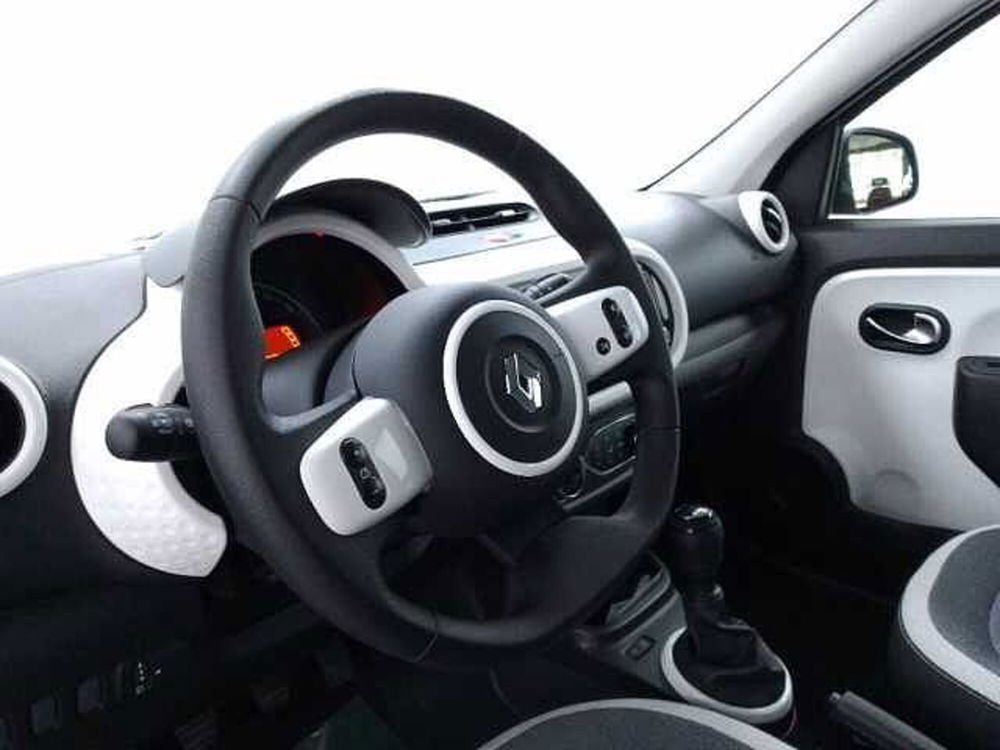 Renault Twingo nuova a Cuneo (14)