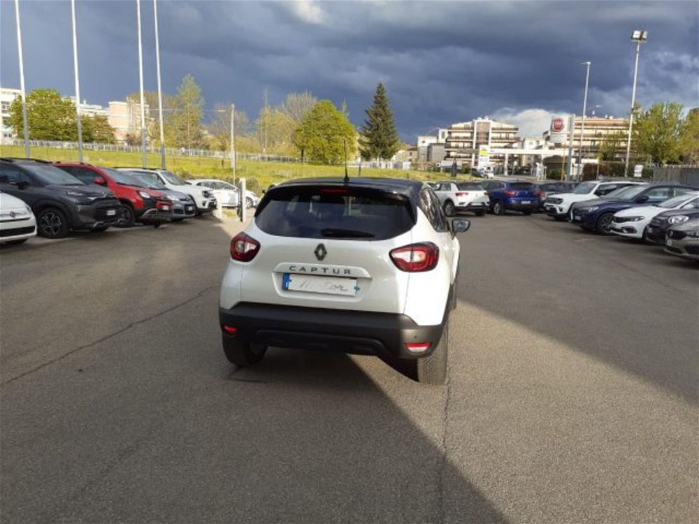 Renault Captur dCi 8V 90 CV Business del 2019 usata a Borgo San Lorenzo (5)