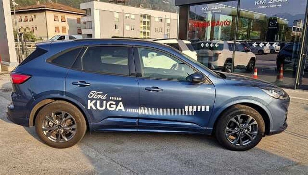 Ford Kuga 2.0 EcoBlue 120CV aut. AWD ST-Line X del 2023 usata a Trento (4)