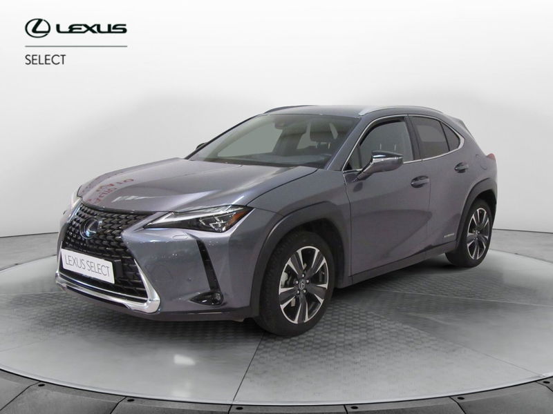 Lexus UX Hybrid Luxury  del 2019 usata a Sesto Fiorentino