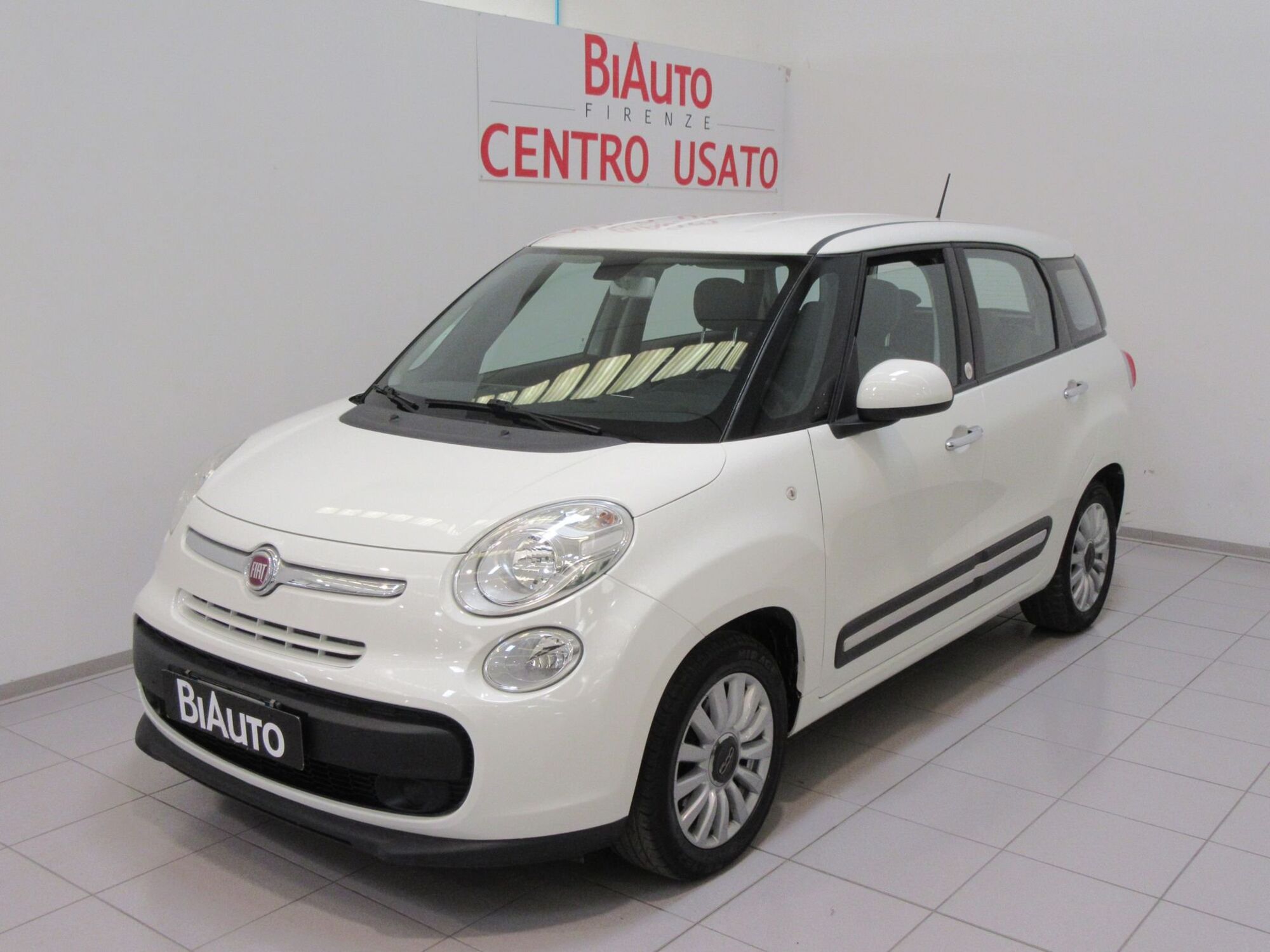 Fiat 500L Living 1.3 Multijet 95 CV Dualogic Pop Star  del 2016 usata a Sesto Fiorentino