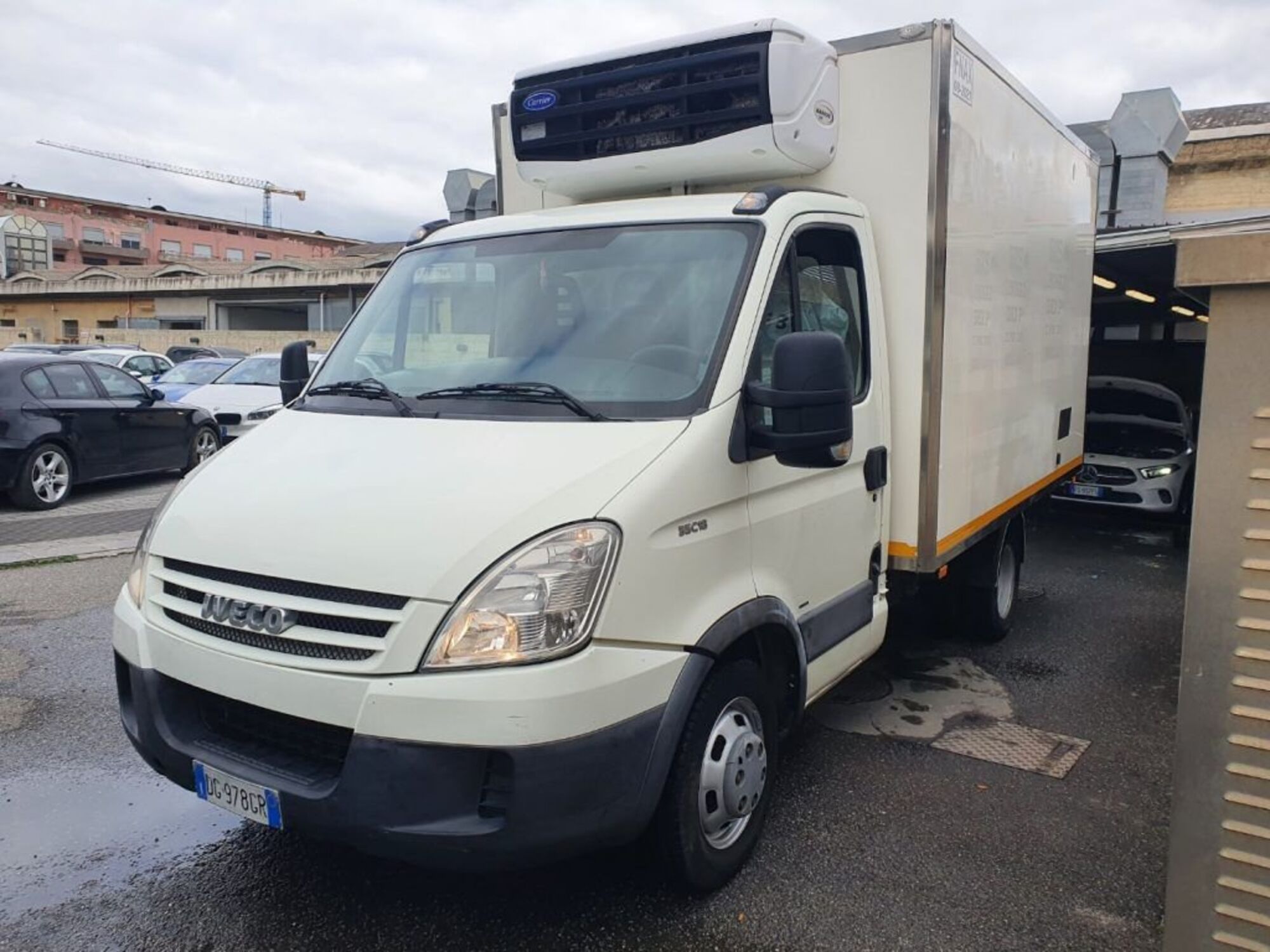 Iveco Daily Telaio 35C18 3.0 Hpt PL-RG Cabinato del 2009 usata a Messina