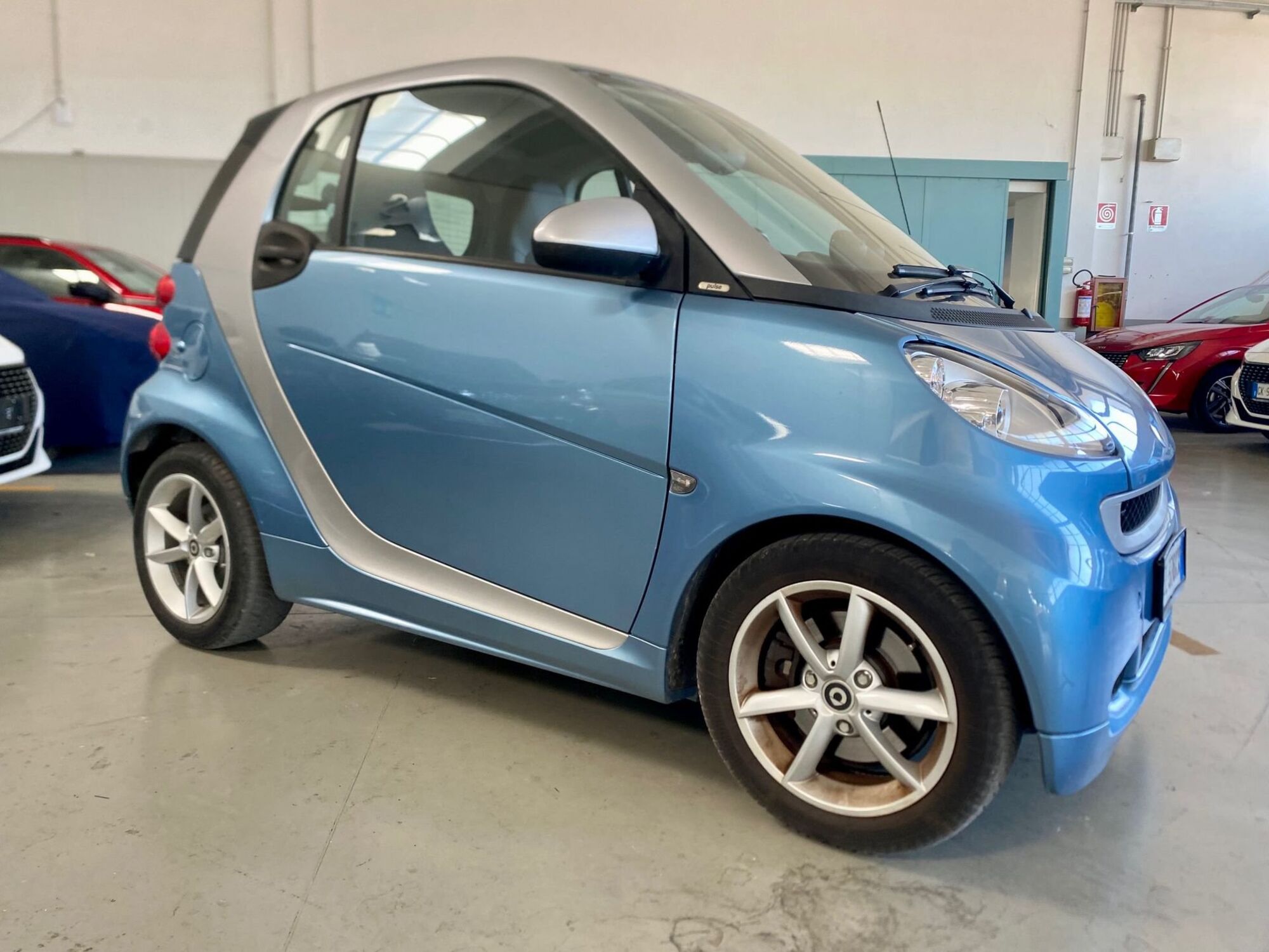 smart Fortwo 1000 52 kW MHD coup&eacute; pulse  del 2012 usata a Monopoli