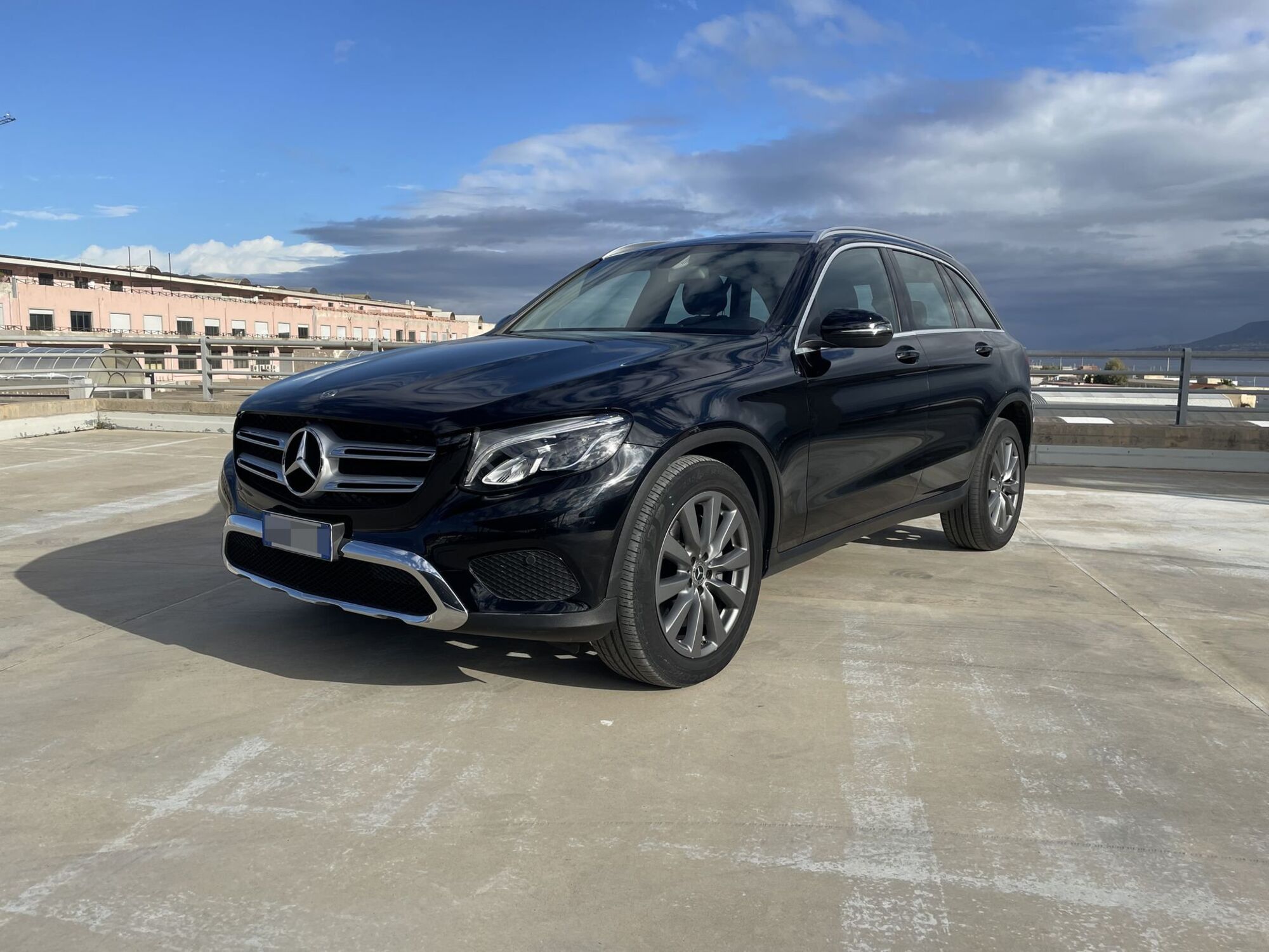 Mercedes-Benz GLC SUV 220 d 4Matic Sport  del 2018 usata a Messina