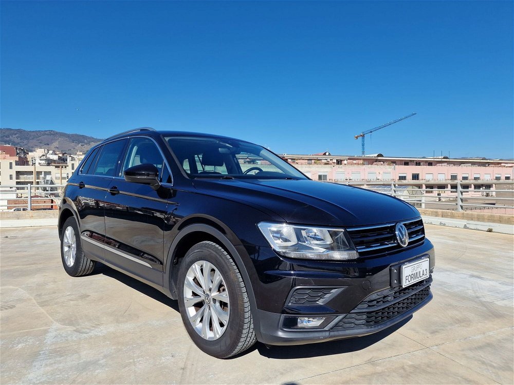 Volkswagen Tiguan 1.6 TDI SCR Style BlueMotion Technology  del 2018 usata a Messina (2)