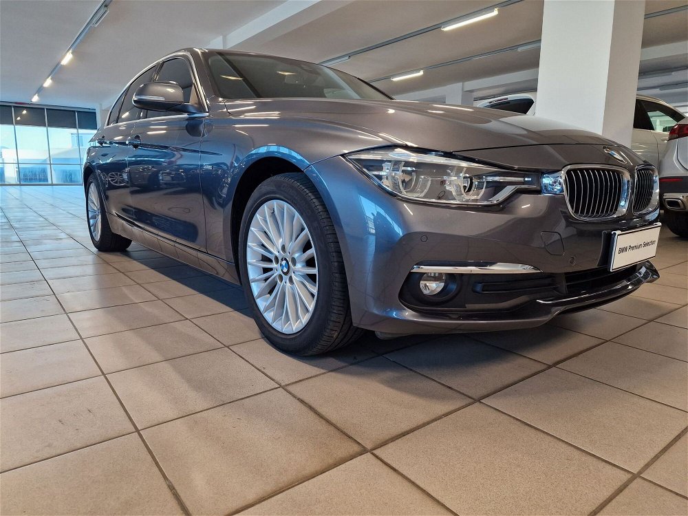BMW Serie 3 316d Luxury  del 2018 usata a Messina (2)