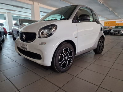 smart Fortwo EQ Passion Nightsky del 2019 usata a Messina