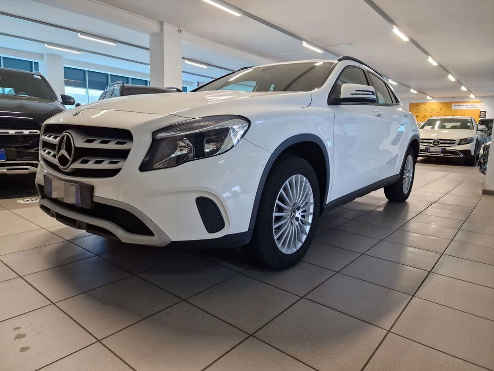 Mercedes-Benz GLA SUV usata a Messina