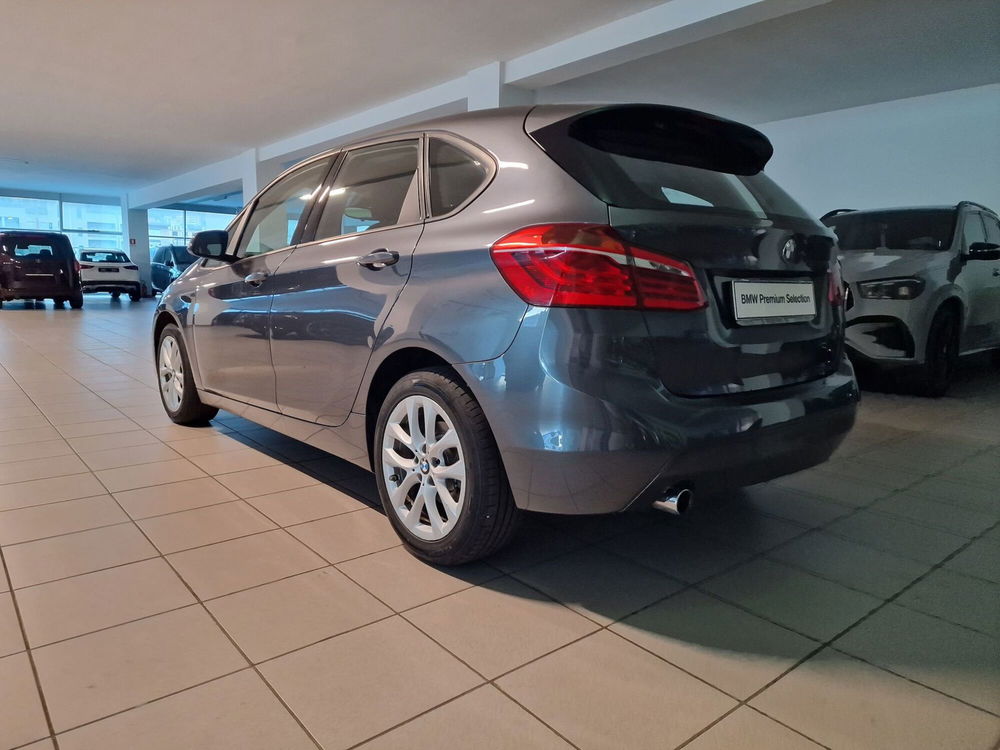 BMW Serie 2 Active Tourer 218d  Advantage  del 2018 usata a Messina (4)