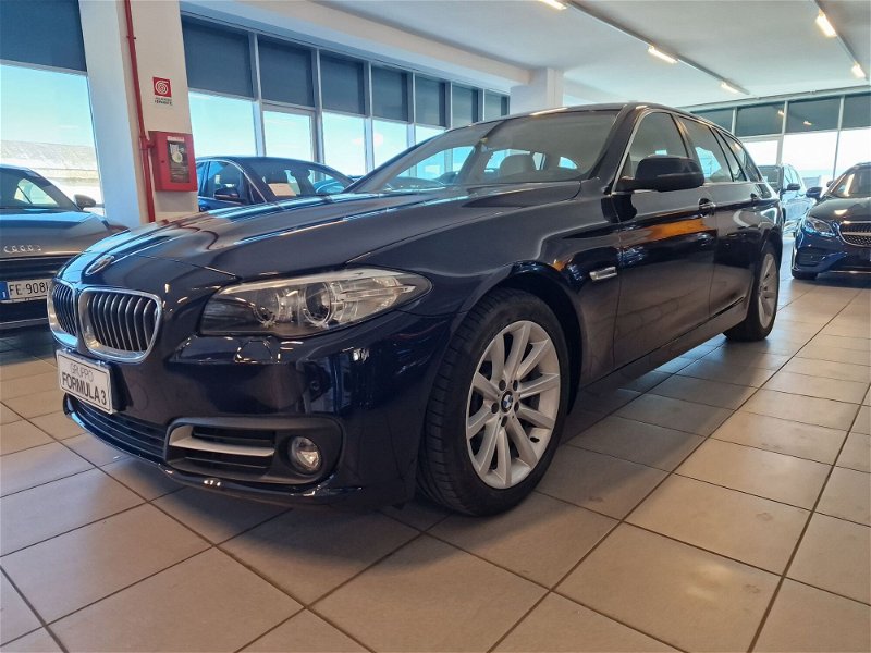 BMW Serie 5 Touring 520d xDrive  Business aut. my 13 del 2014 usata a Messina