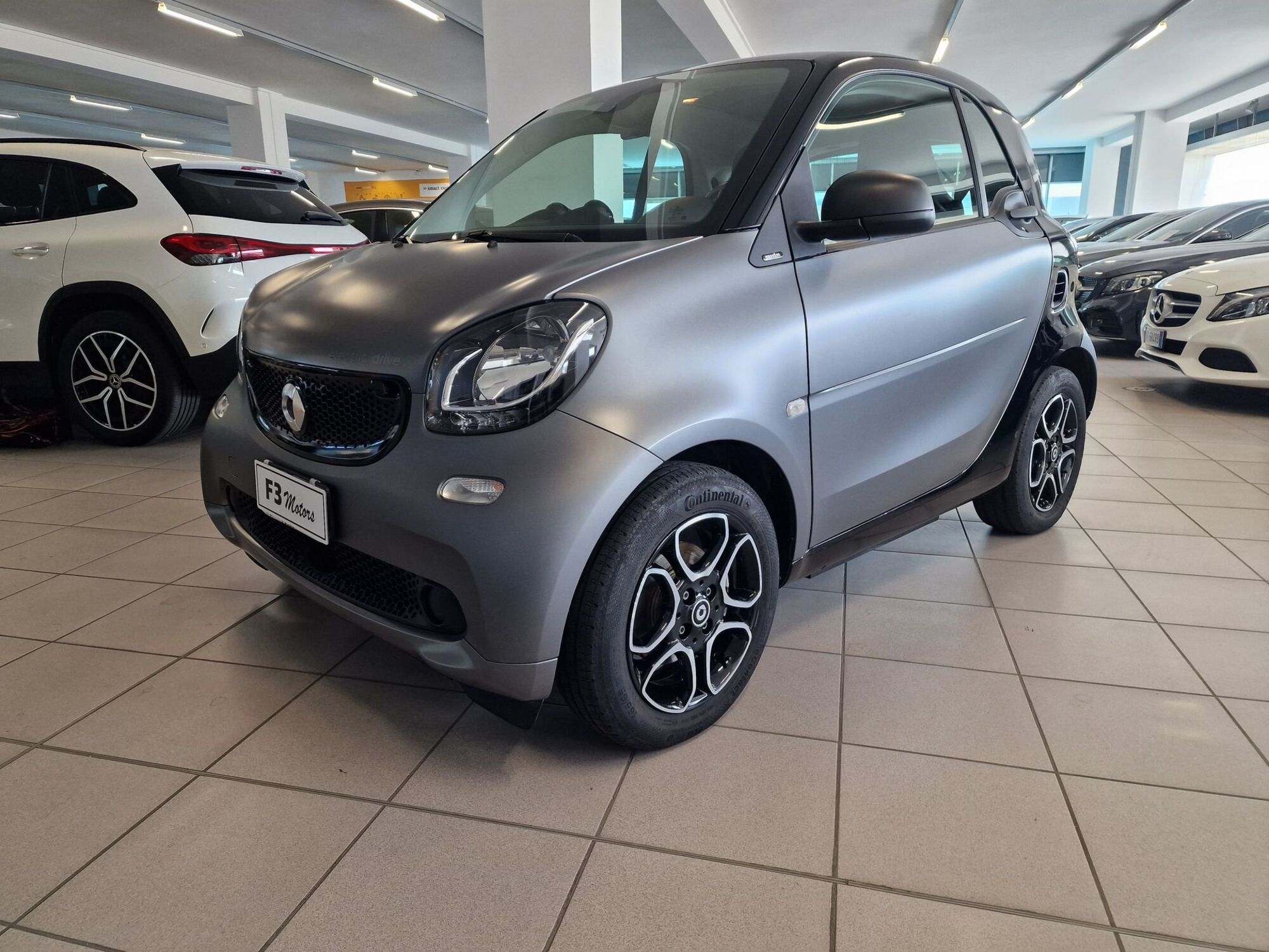 smart Fortwo EQ Passion Nightsky del 2018 usata a Messina