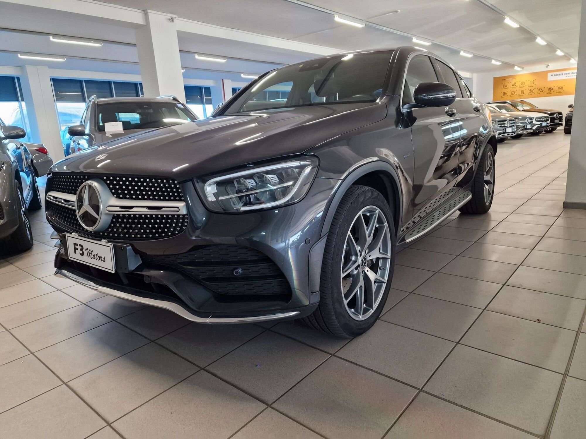 Mercedes-Benz GLC Coup&eacute; 300 de 4Matic EQ-Power Coup&eacute; Premium Plus del 2020 usata a Messina