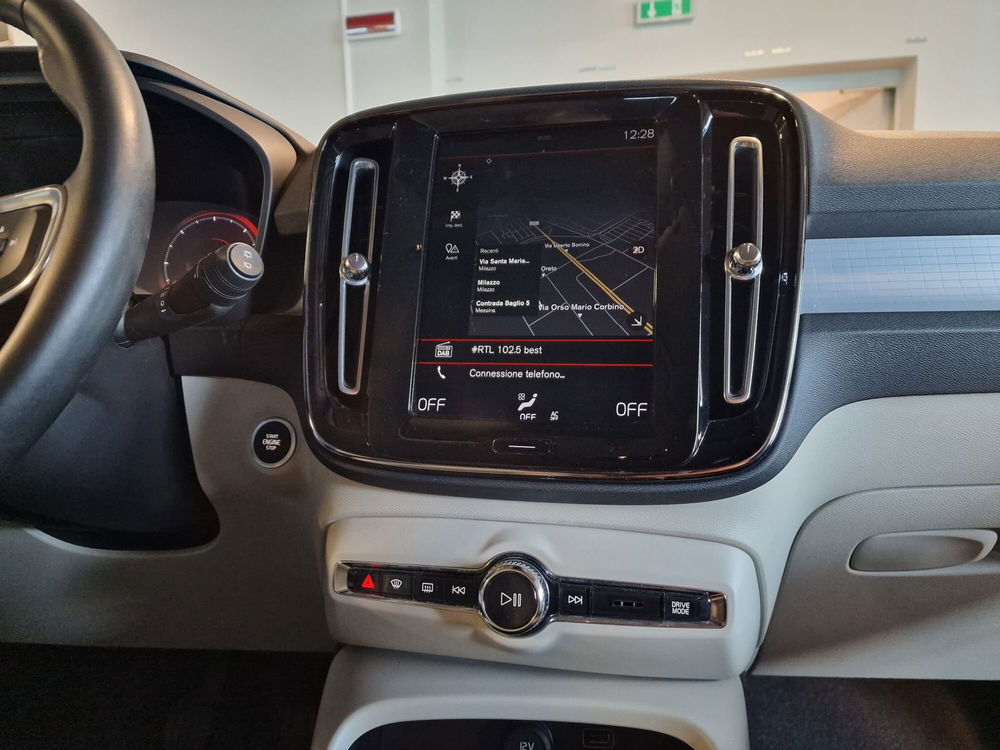 Volvo XC40 usata a Messina (12)