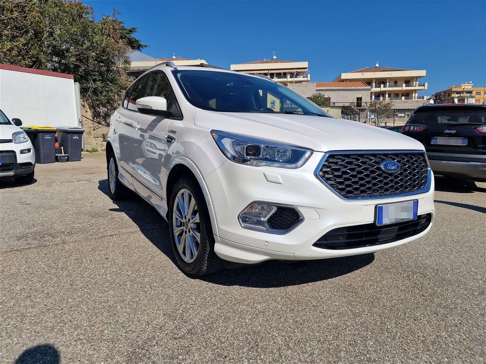 Ford Kuga 2.0 TDCI 150 CV S&S 2WD Vignale  del 2018 usata a Messina (2)