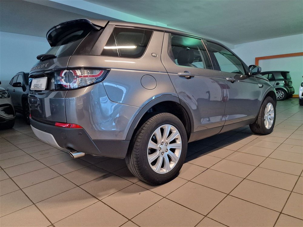 Land Rover Discovery Sport 2.2 TD4 HSE Luxury del 2015 usata a Messina (3)