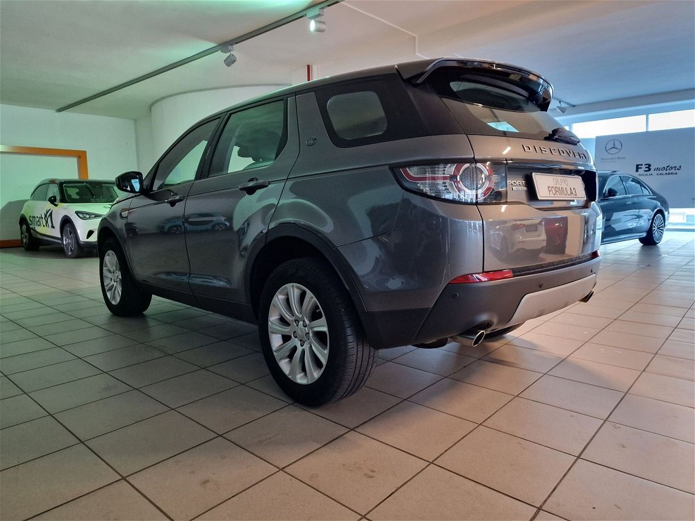 Land Rover Discovery Sport 2.2 TD4 HSE Luxury del 2015 usata a Messina (4)