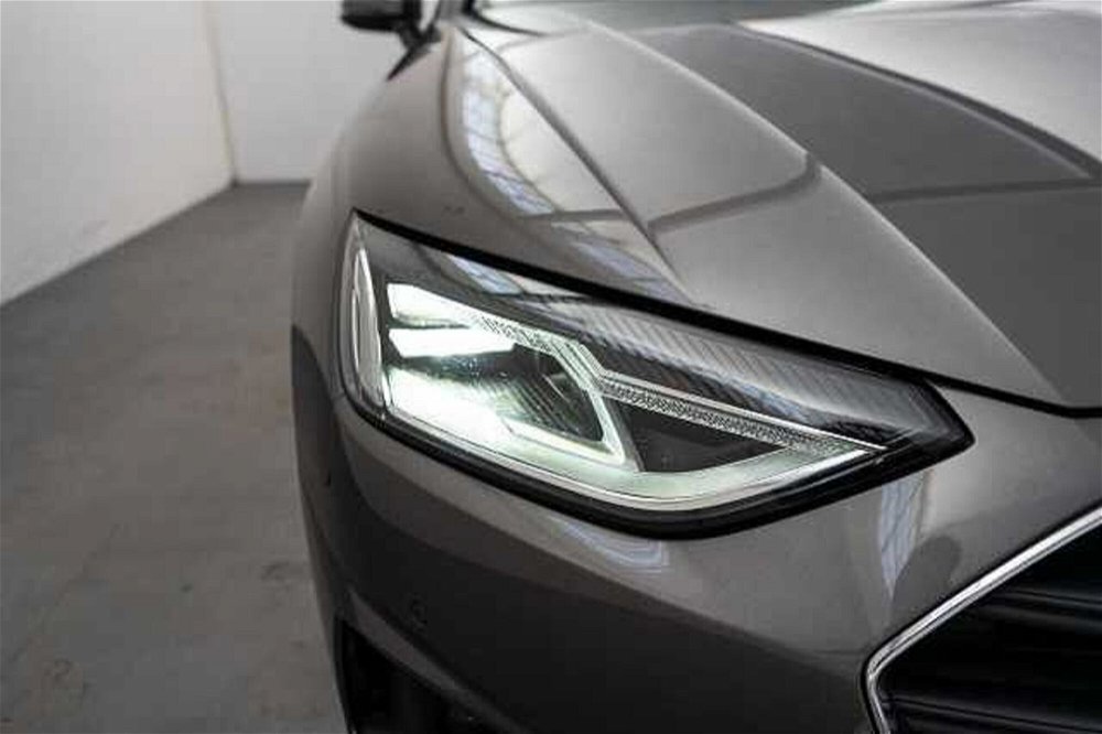 Audi A4 Avant 40 2.0 tfsi mhev Business 204cv s-tronic del 2022 usata a Varese (4)