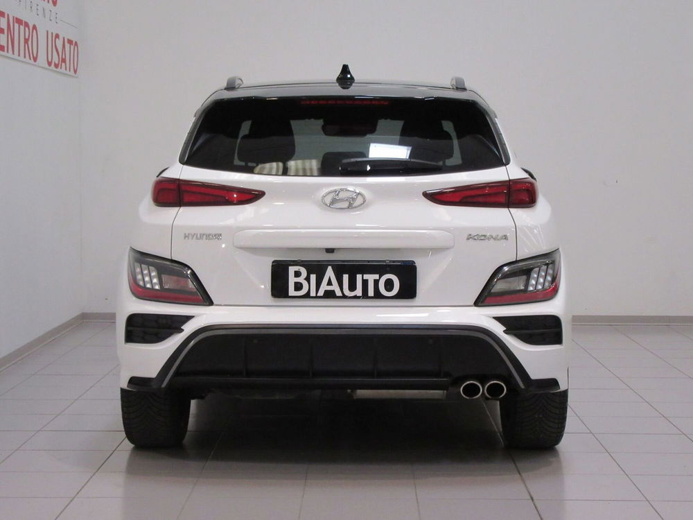 Hyundai Kona 1.6 CRDI Hybrid 48V DCT XLine del 2021 usata a Sesto Fiorentino (3)