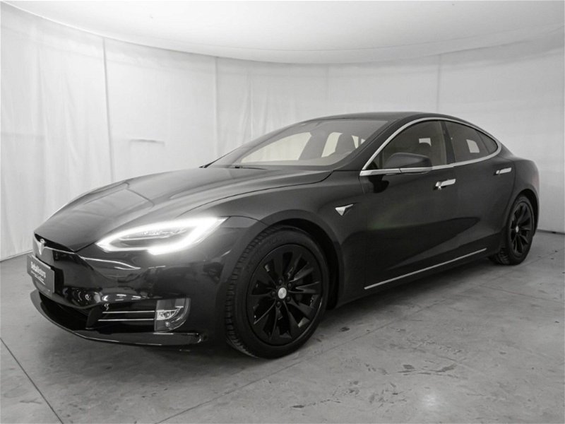 Tesla Model S Model S del 2018 usata a Montecosaro