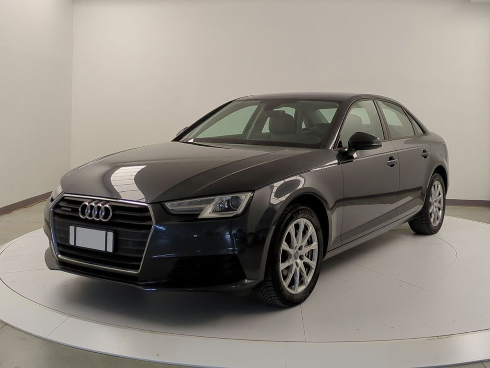 Audi A4 2.0 TDI 190 CV quattro S tronic Business  del 2016 usata a Pratola Serra (3)