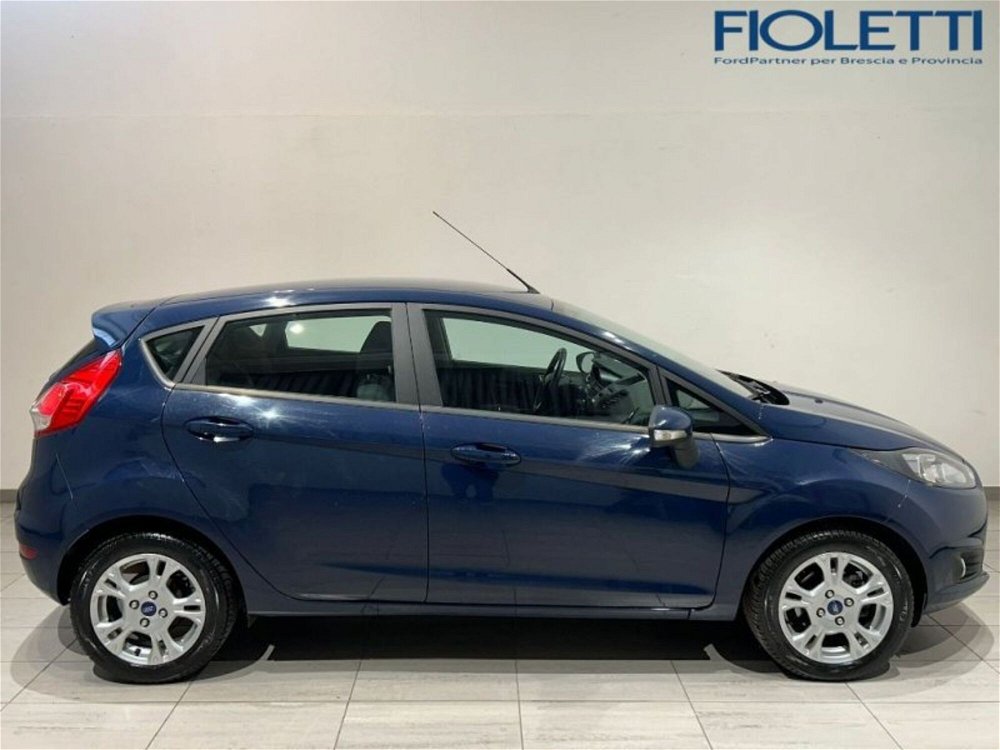 Ford Fiesta 1.4 5 porte Bz.- GPL Titanium  del 2014 usata a Concesio (3)