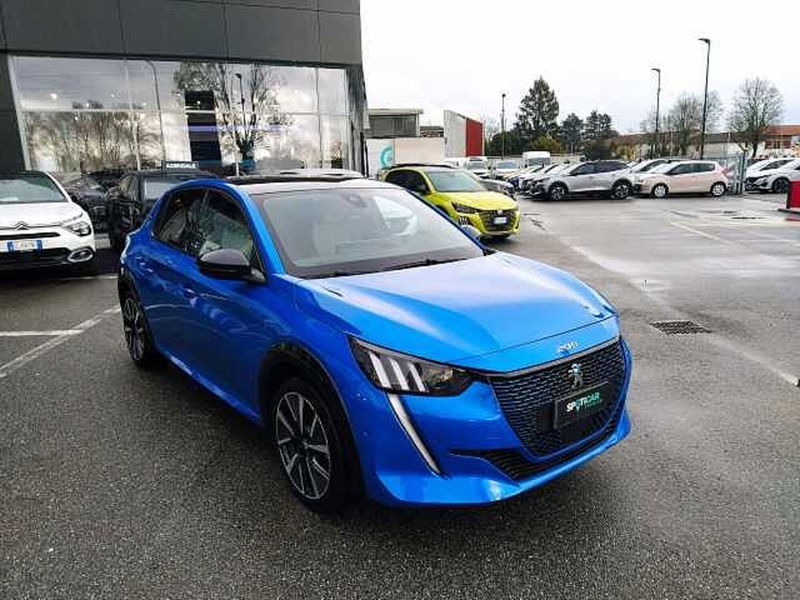 Peugeot 208 50 kWh Active del 2020 usata a Magenta