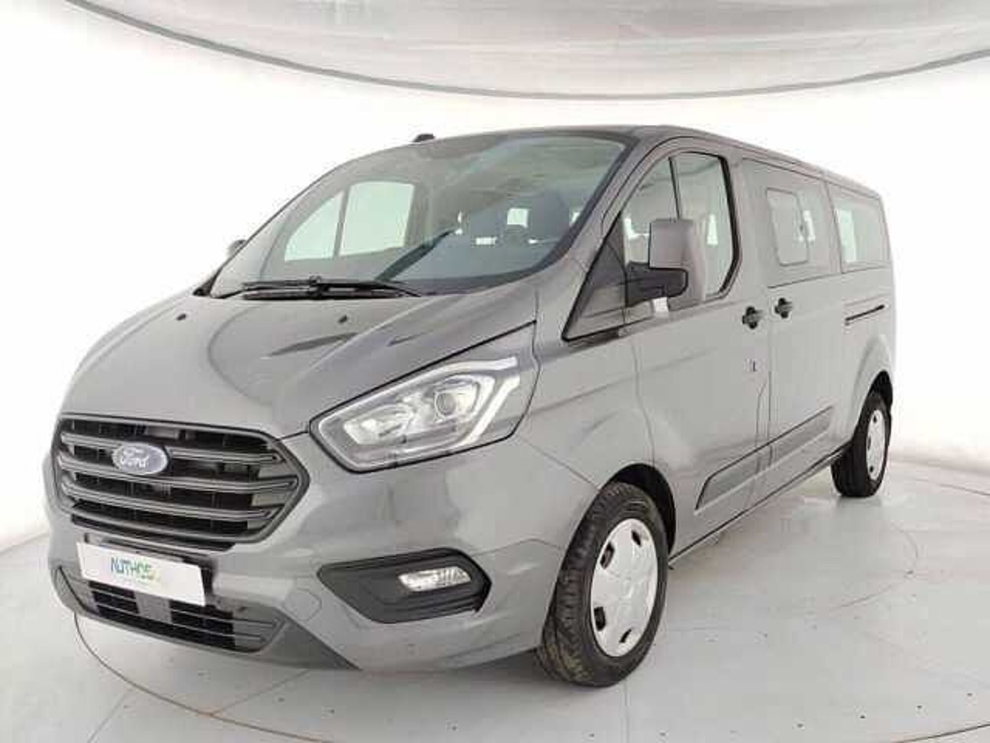 Ford Transit Custom Furgone 320 2.0 TDCi 130 PC Combi Trend  del 2021 usata a Torino